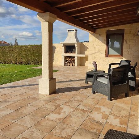 A Chamiseirina Apartment Padron Luaran gambar